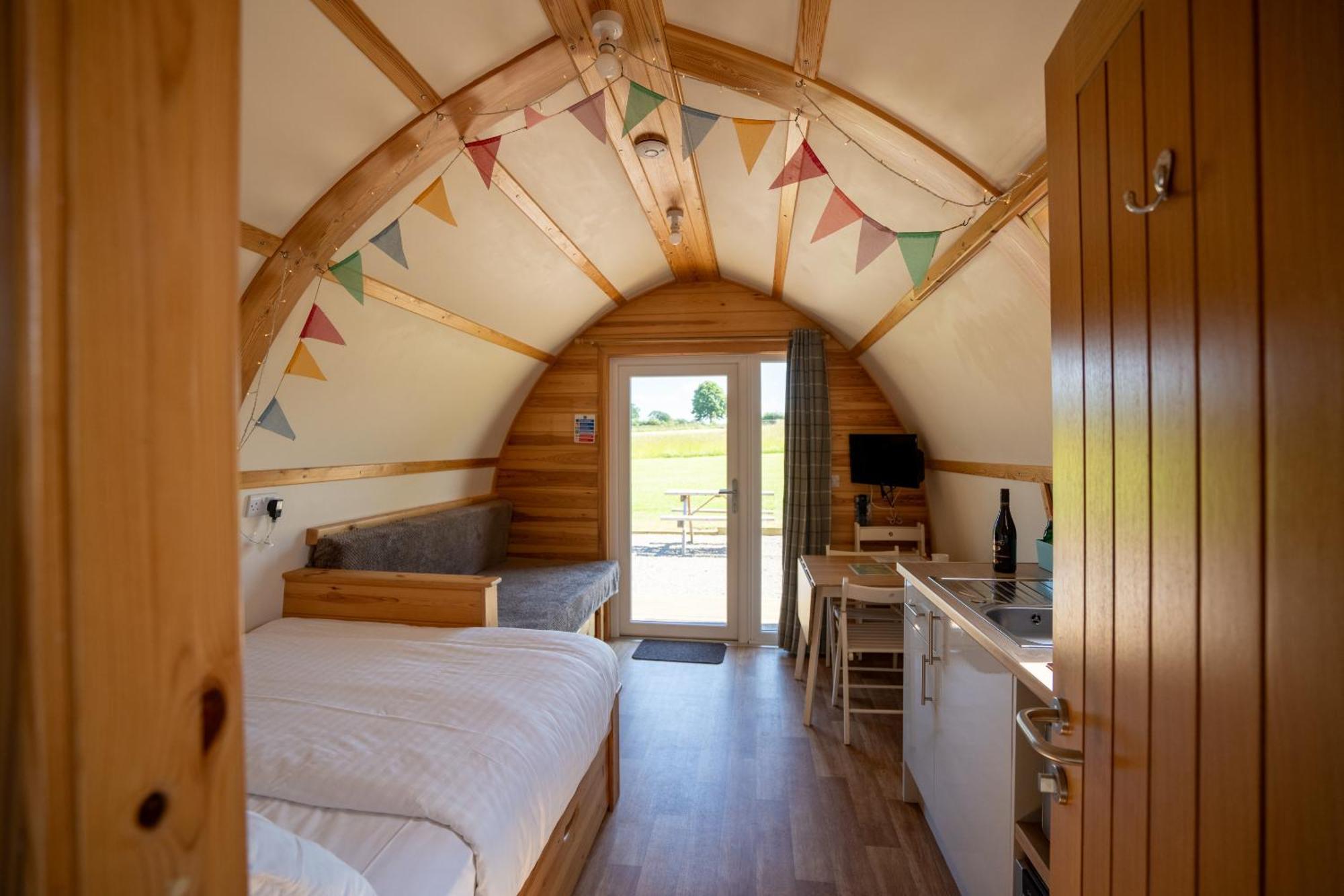 Sedgewell Barn By Wigwam Holidays นอร์ทอัลเลอร์ทัน ห้อง รูปภาพ