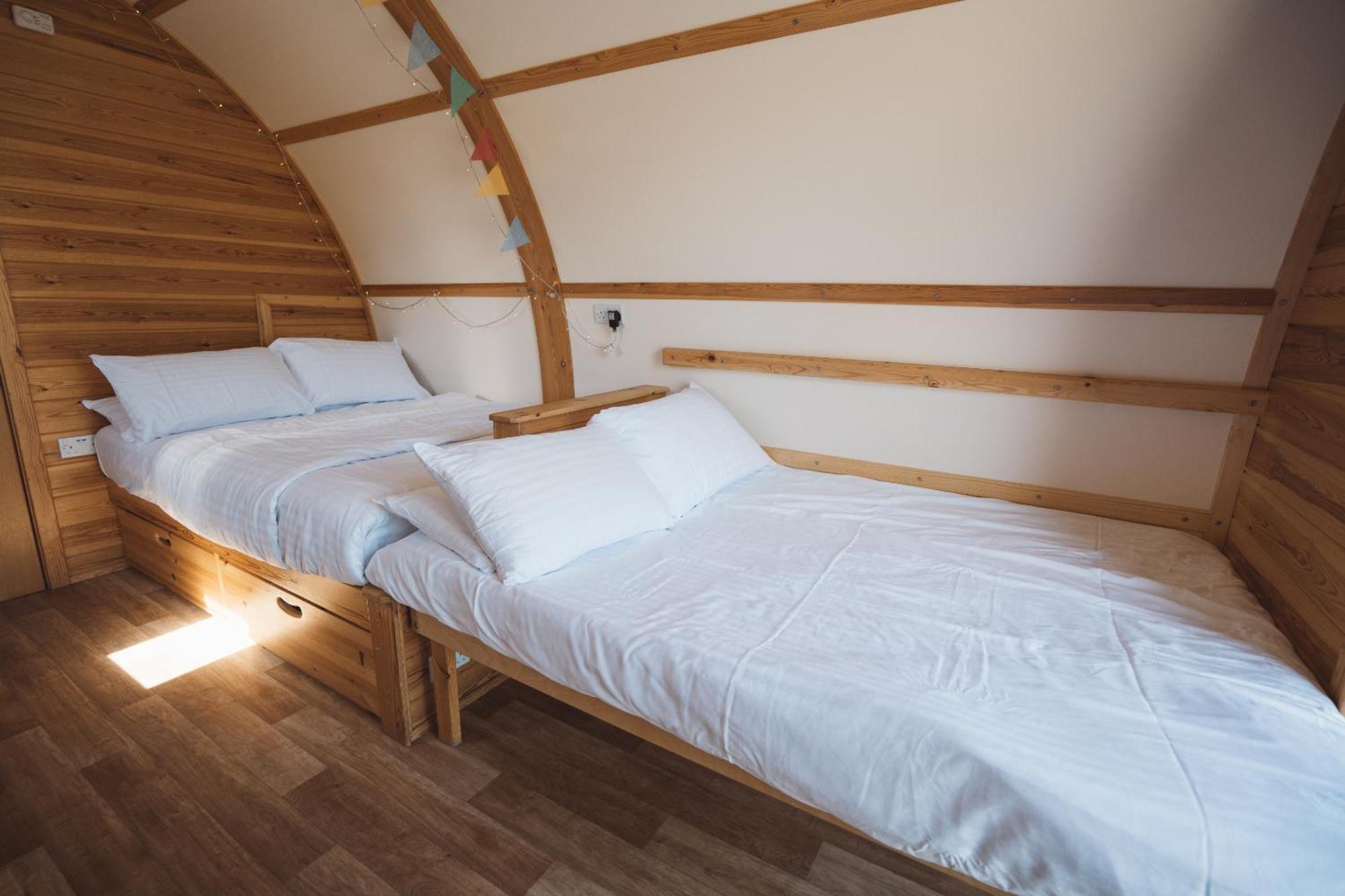 Sedgewell Barn By Wigwam Holidays นอร์ทอัลเลอร์ทัน ห้อง รูปภาพ